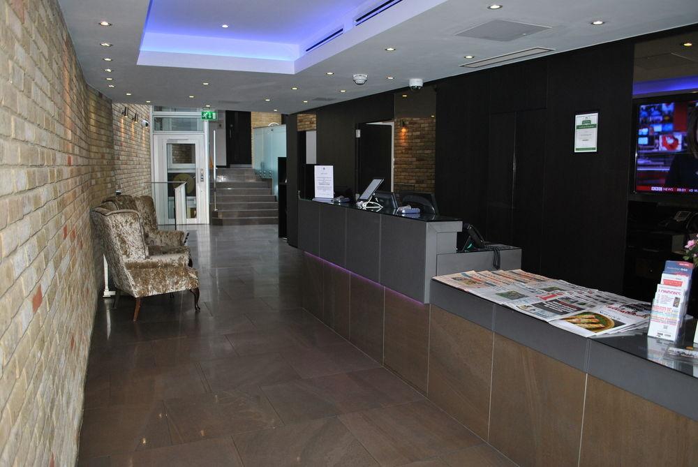 The Westbridge Hotel Stratford Londres Exterior foto